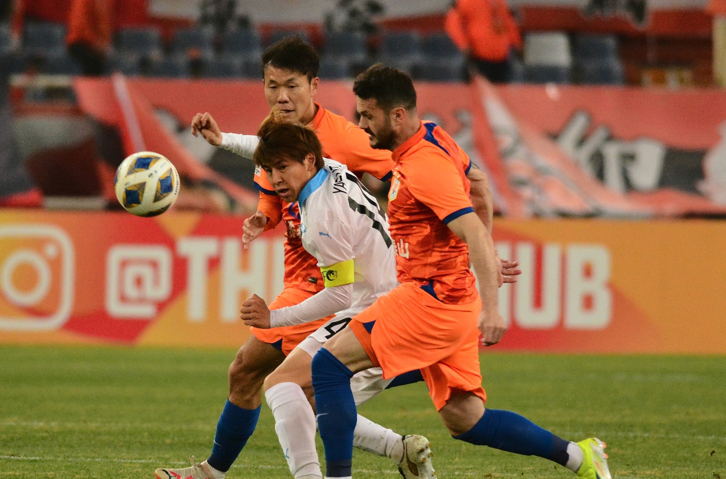 曼联迎CBA季后赛关键赛,赛前外线爆发,话题不断,资深球员宣示担当的简单介绍 曼联迎CBA季后赛关键赛,赛前外线爆发,话题不断,资深球员宣示担当的简单介绍