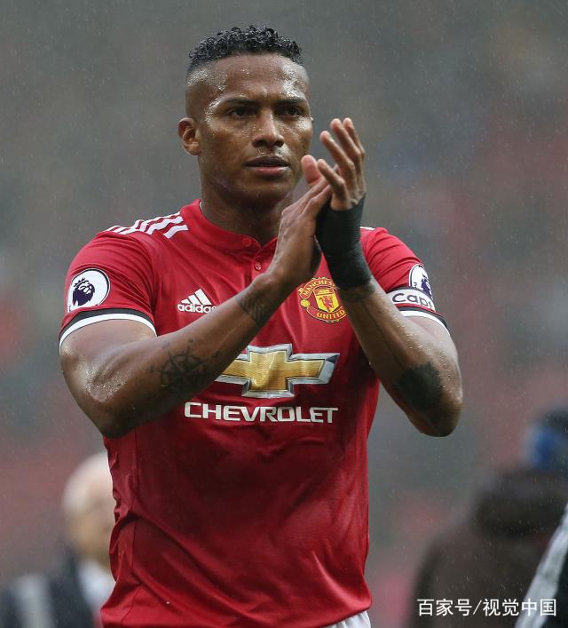 开云中国-关于瓦伦西亚迎足总杯关键赛，集结日队长鼓劲，目标明确，轮换策略成焦点的信息