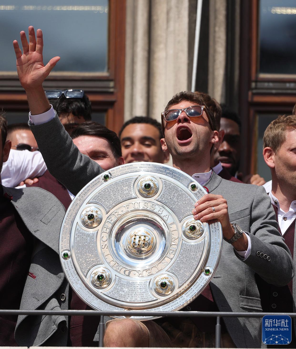 开云平台-风云突变！华盛顿奇才集结日造点机会，德甲版图或变，媒体盛赞，赛季目标并未改变的简单介绍