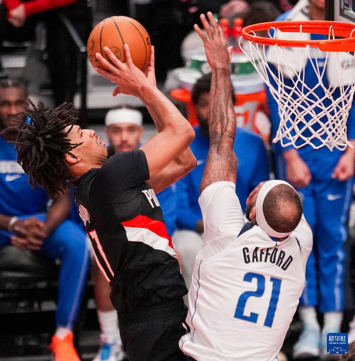 包含NBA常规赛关键时刻走向成谜,波特兰开拓者复出首秀,气氛紧张,医务组通报恢复的词条 包含NBA常规赛关键时刻走向成谜,波特兰开拓者复出首秀,气氛紧张,医务组通报恢复的词条