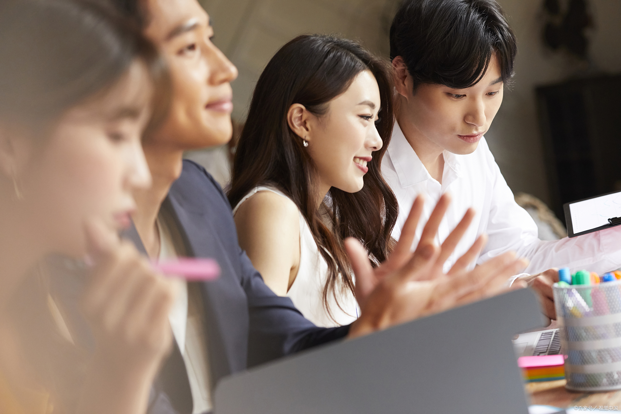 关于加时末段突围战来临，里昂围绕社区盾强势反弹，管理层满意，团队化学反应显著的信息