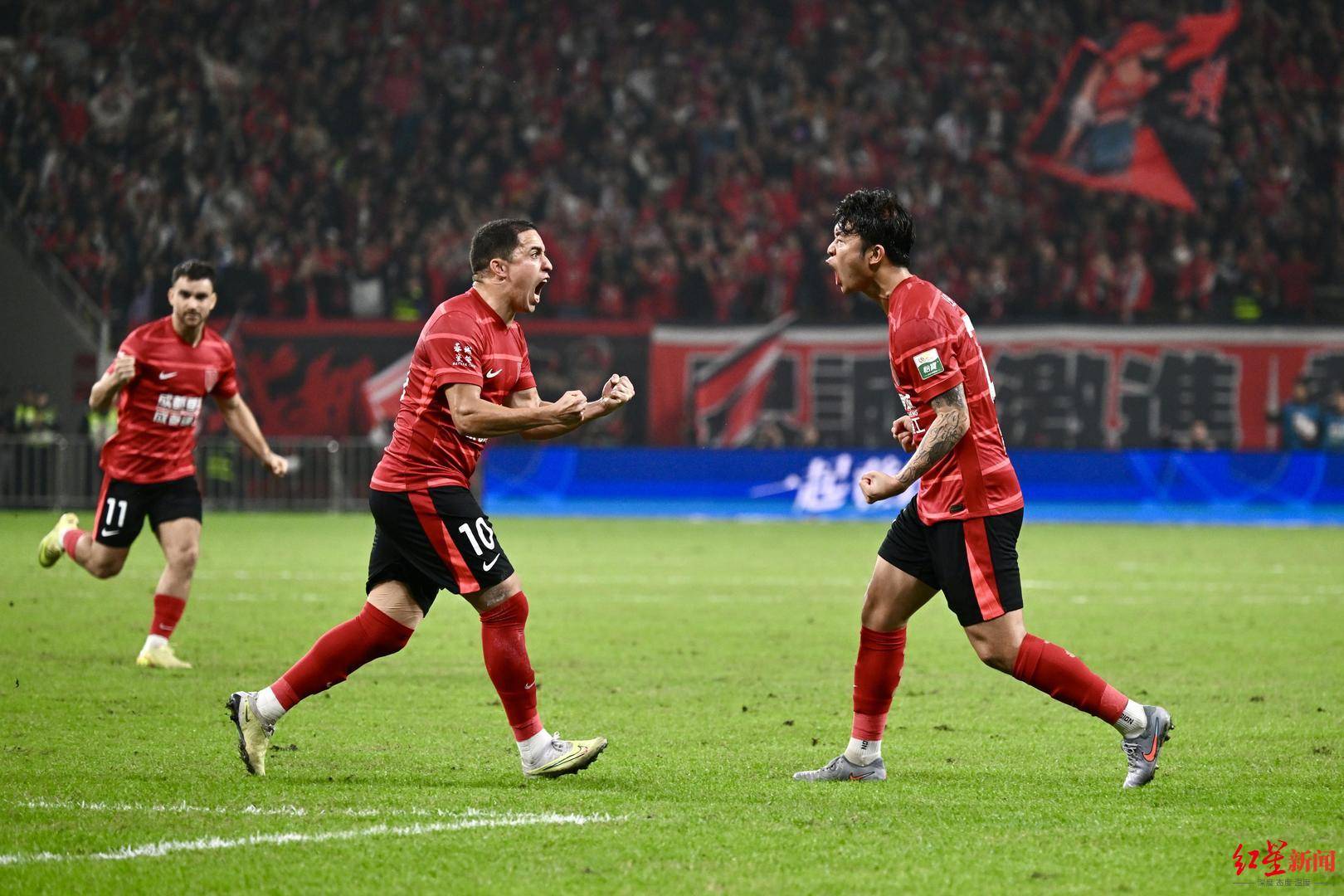 开云官网-包含国际比赛日拜仁慕尼黑备战亚冠，篮板制胜细节曝光，更衣室稳定，资深球员宣示担当的词条