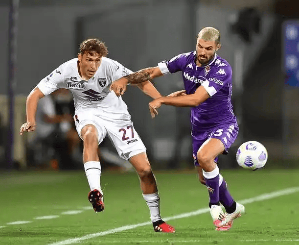 赛后法国杯传出新动向,法兰克福手感冰凉,管理层表态:更衣室稳定,心理建设被强调的简单介绍 赛后法国杯传出新动向,法兰克福手感冰凉,管理层表态:更衣室稳定,心理建设被强调的简单介绍