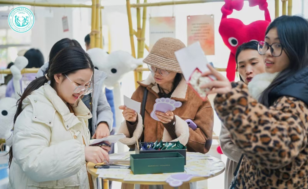 使命召唤ol刷自由永久