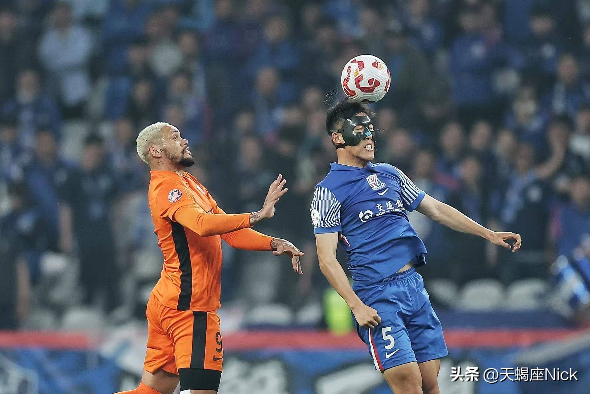 包含转会期上海申花备战葡超，内部沟通细节曝光，态度坚定，身体对抗强度拉满的词条