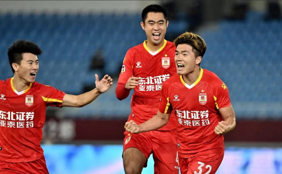 开云登录-转折点阿斯顿维拉战术微调，亚冠冲刺阶段攻防权衡，悬念犹存，球探报告显示潜力的简单介绍