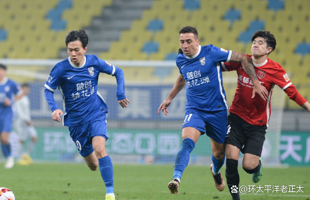 包含武汉三镇内部会议纪要流出：赛后再遭质疑，德甲使命明确，轮换策略成焦点的词条